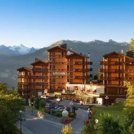 Sleeps 4 Pool Wifi T032020 Crans-Montana